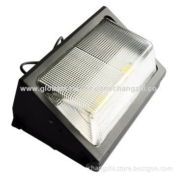 Wall Pack Lighting with 7,200 to 8,000lm Luminous Flux Range